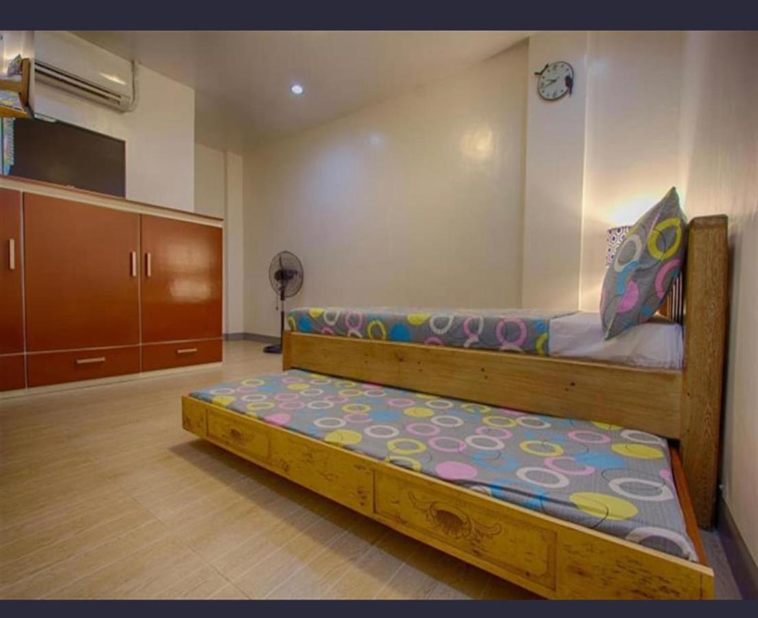 Haven 1916 Pension House Корон Екстериор снимка
